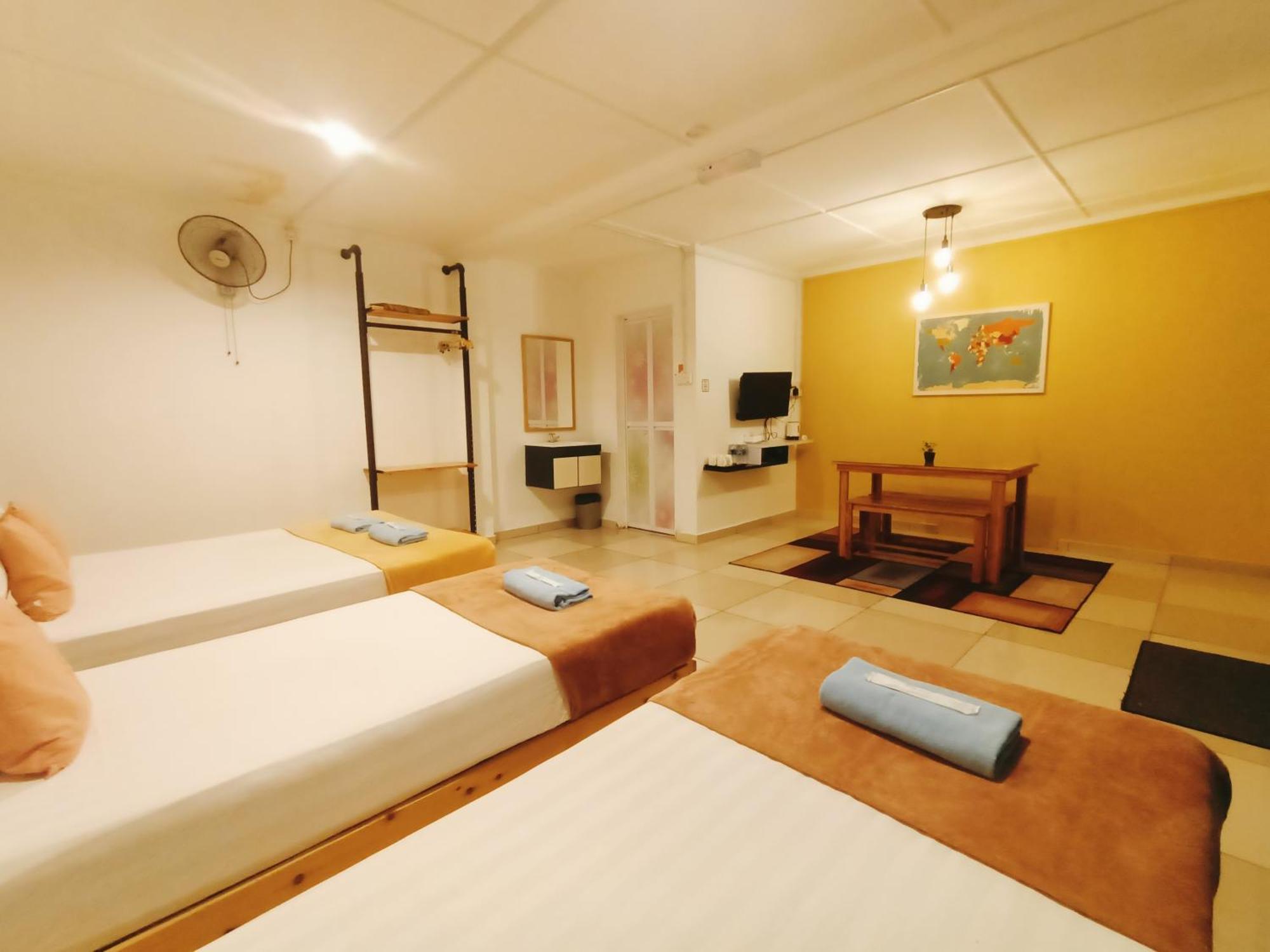 Bayu Senja Lodge Kundasang Room photo